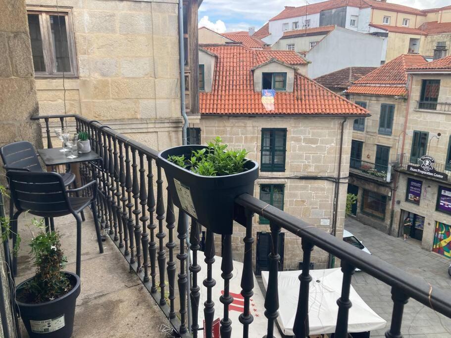 Hyp - A Casa Do Correo Vello - O Balcon Apartment Pontevedra Luaran gambar